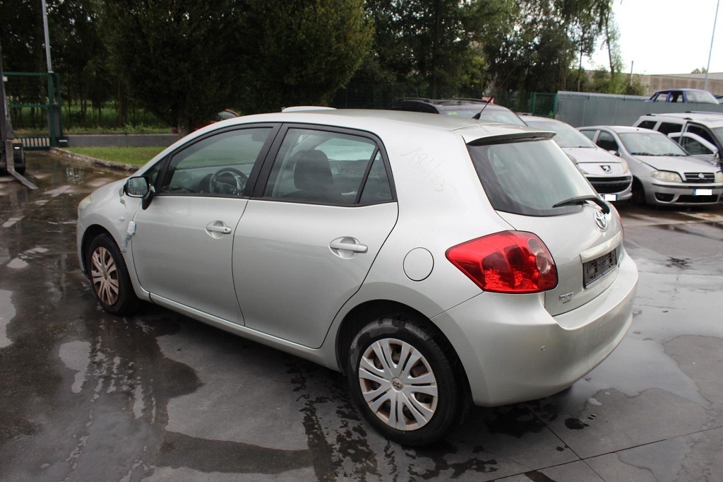 TOYOTA AURIS 1.4 D 66KW 5M 5P (2007) RICAMBI IN MAGAZZINO