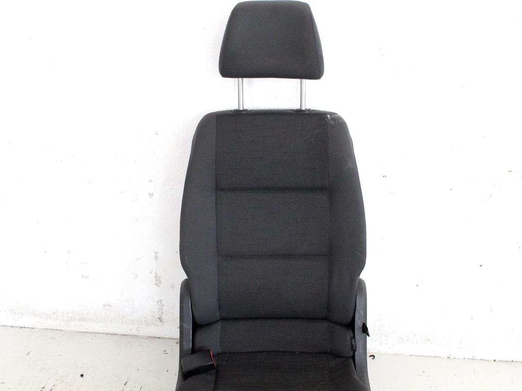 1T0883045E SEDILE POSTERIORE SINISTRO SECONDA FILA VOLKSWAGEN TOURAN 2.0 M 80KW 5M 5P (2008) RICAMBIO USATO