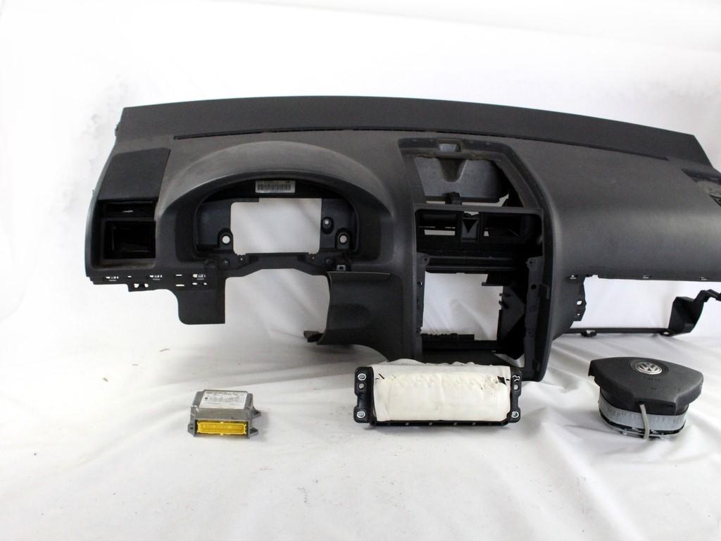 1T0909605D KIT AIRBAG VOLKSWAGEN TOURAN 2.0 M 80KW 5M 5P (2008) RICAMBIO USATO CON CENTRALINA AIRBAG, AIRBAG VOLANTE GUIDATORE, AIRBAG PASSEGGERO, CRUSCOTTO 1T0880204F 1K0880201BT1QB