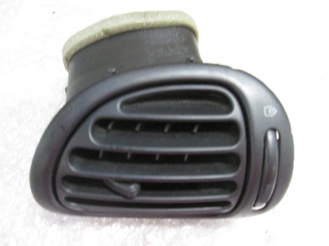 ODVOD ZRAKA OEM N. 82337C2 ORIGINAL REZERVNI DEL PEUGEOT 206 / 206 CC 2A/C 2D 2E/K (1998 - 2003) BENZINA LETNIK 2003