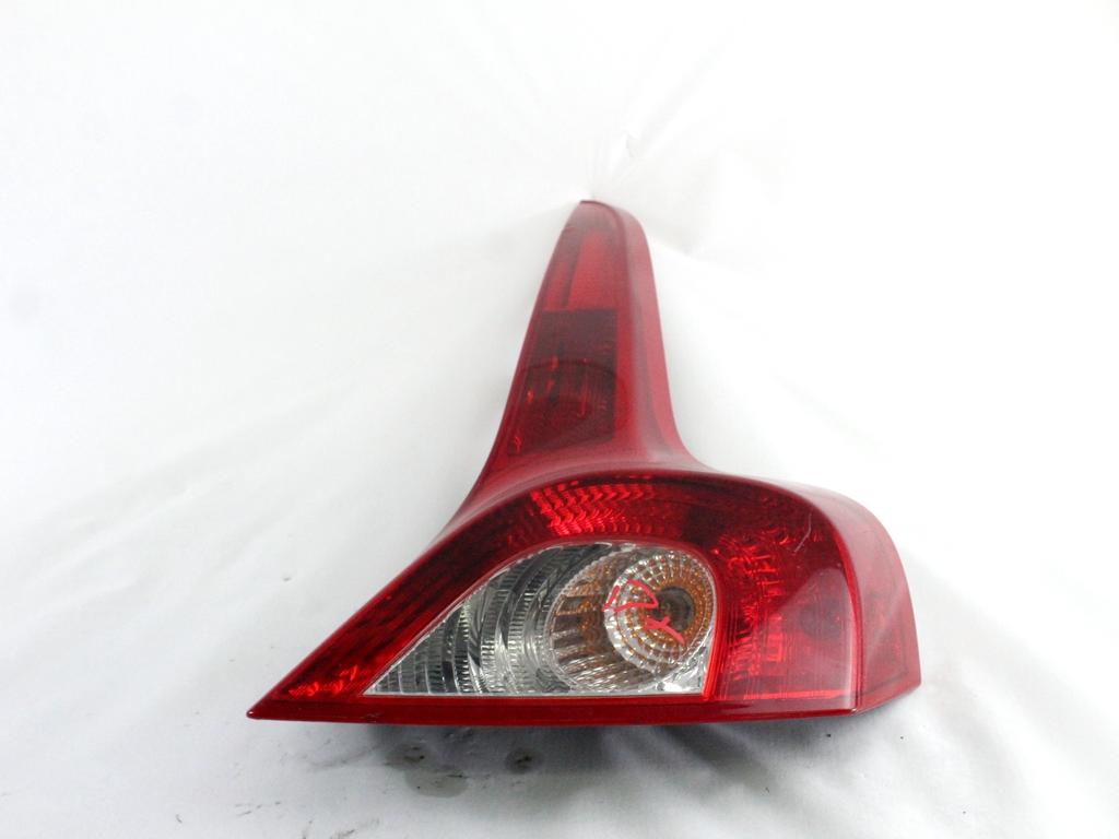 31213914 FARO FANALE POSTERIORE DESTRO VOLVO C30 1.6 D 80KW 5M 3P (2010) RICAMBIO USATO