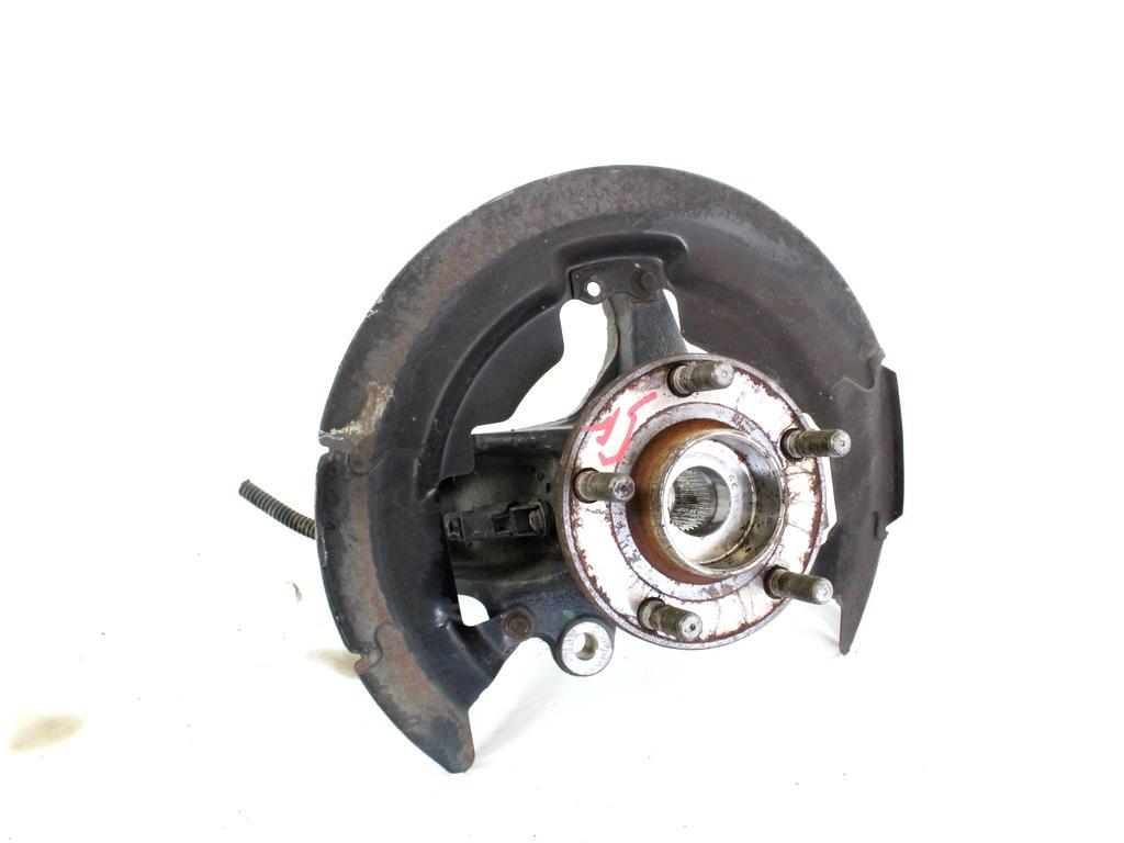 3M51-3K171-BH MONTANTE SOSPENSIONE ANTERIORE SINISTRO MOZZO FUSELLO 31340604 VOLVO C30 1.6 D 80KW 5M 3P (2010) RICAMBIO USATO