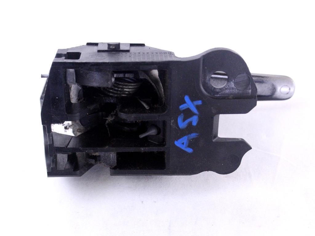 6920602120B1 MANIGLIA INTERNA PORTA ANTERIORE SINISTRA TOYOTA AURIS 1.4 D 66KW 5M 5P (2007) RICAMBIO USATO