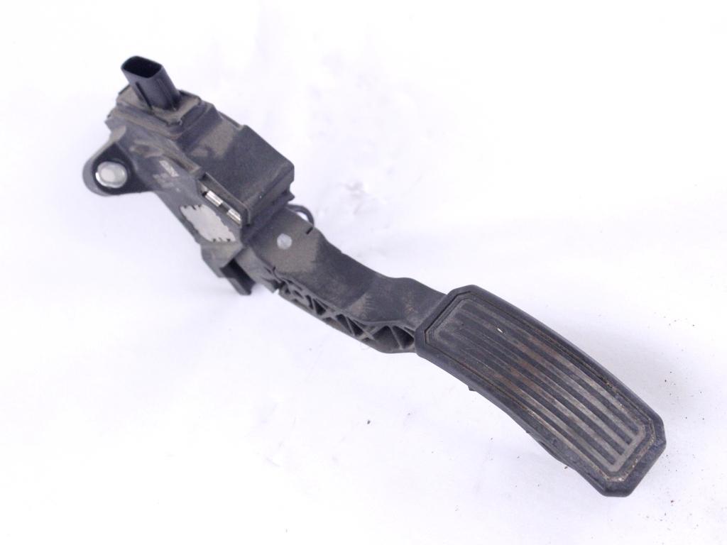 78110-02010 PEDALE ACCELERATORE TOYOTA AURIS 1.4 D 66KW 5M 5P (2007) RICAMBIO USATO