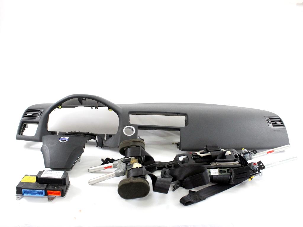 31295109 KIT AIRBAG VOLVO C30 1.6 D 80KW 5M 3P (2010) RICAMBIO USATO CON PRETENSIONATORI CINTURE DI SICUREZZA, CENTRALINA AIRBAG, AIRBAG VOLANTE GUIDATORE, AIRBAG PASSEGGERO, CRUSCOTTO 8623349 8623351