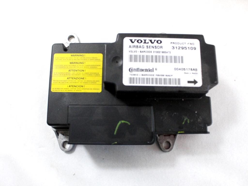 31295109 KIT AIRBAG VOLVO C30 1.6 D 80KW 5M 3P (2010) RICAMBIO USATO CON PRETENSIONATORI CINTURE DI SICUREZZA, CENTRALINA AIRBAG, AIRBAG VOLANTE GUIDATORE, AIRBAG PASSEGGERO, CRUSCOTTO 8623349 8623351