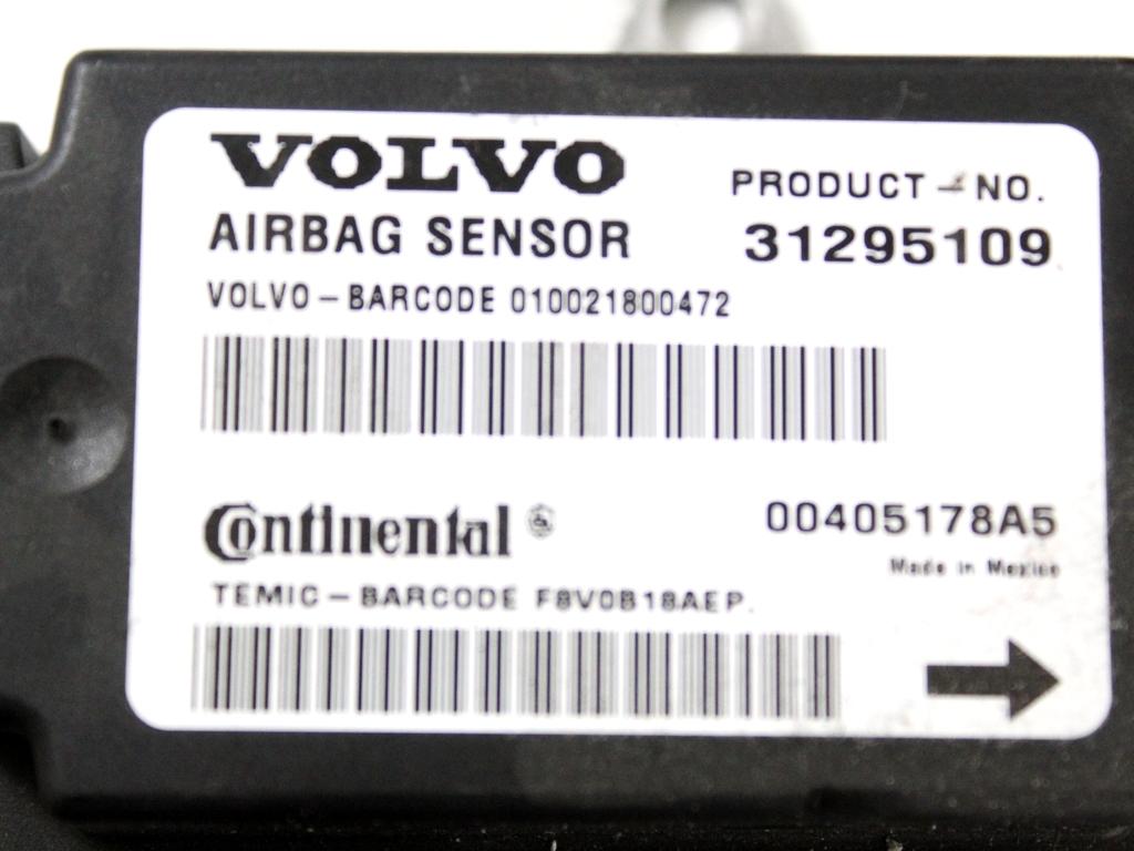 31295109 KIT AIRBAG VOLVO C30 1.6 D 80KW 5M 3P (2010) RICAMBIO USATO CON PRETENSIONATORI CINTURE DI SICUREZZA, CENTRALINA AIRBAG, AIRBAG VOLANTE GUIDATORE, AIRBAG PASSEGGERO, CRUSCOTTO 8623349 8623351