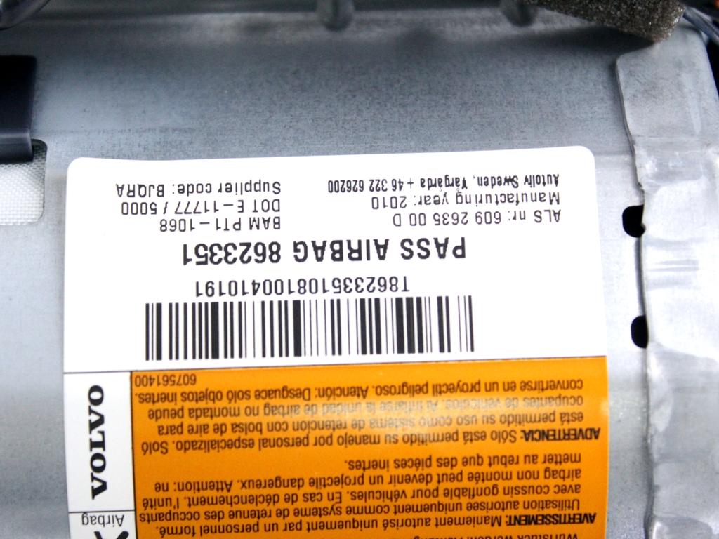 31295109 KIT AIRBAG VOLVO C30 1.6 D 80KW 5M 3P (2010) RICAMBIO USATO CON PRETENSIONATORI CINTURE DI SICUREZZA, CENTRALINA AIRBAG, AIRBAG VOLANTE GUIDATORE, AIRBAG PASSEGGERO, CRUSCOTTO 8623349 8623351