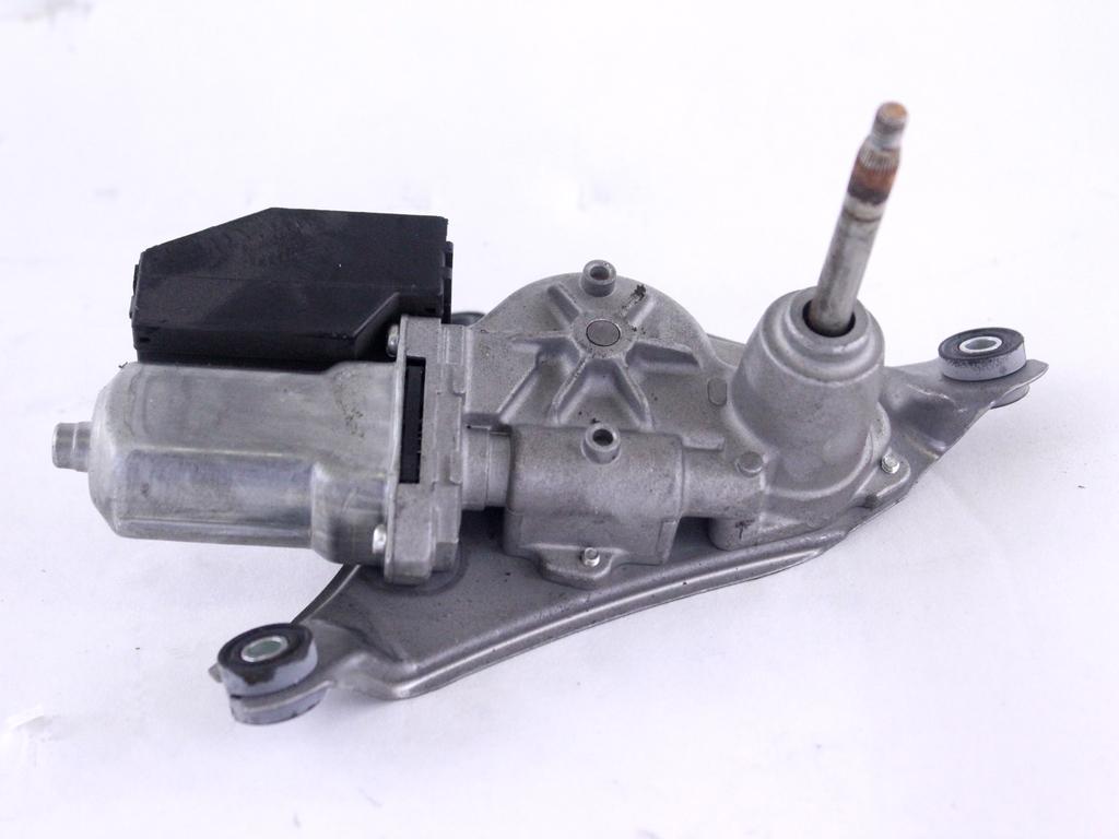 85130-02030 MOTORINO TERGILUNOTTO TOYOTA AURIS 1.4 D 66KW 5M 5P (2007) RICAMBIO USATO