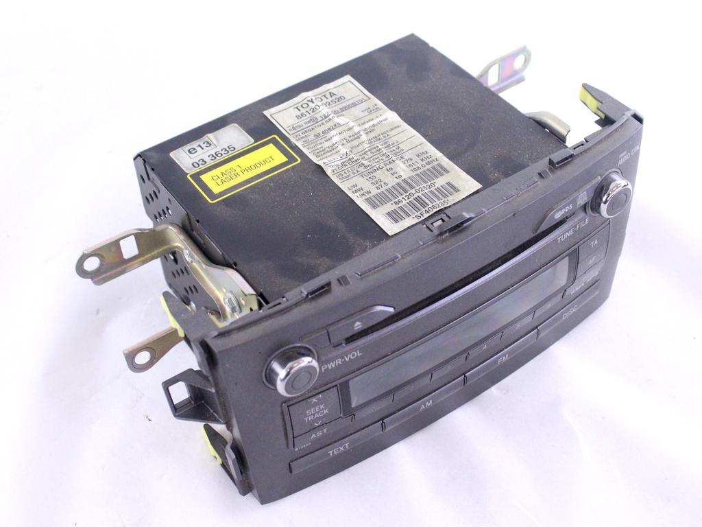 86120-02520 AUTORADIO TOYOTA AURIS 1.4 D 66KW 5M 5P (2007) RICAMBIO USATO (NON FORNIAMO CODICE AUTORADIO, MA SOLO NUMERO DI TELAIO VEICOLO)