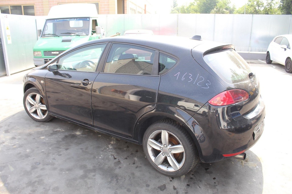 SEAT LEON 1.9 D 77KW 5M 5P (2008) RICAMBI IN MAGAZZINO