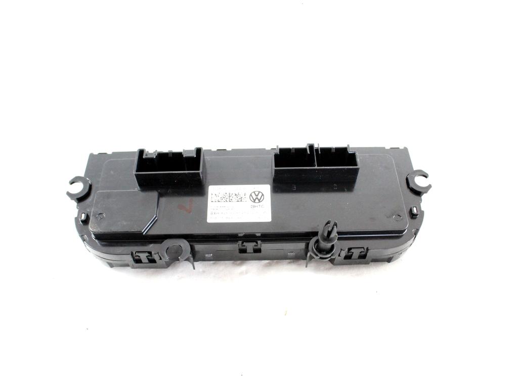 3G8907044A CENTRALINA GRUPPO DI COMANDO CLIMATIZZATORE CLIMA A/C AUTOMATICO VOLKSWAGEN PASSAT SW 2.0 D 4X4 147KW AUT 5P (2021) RICAMBIO USATO