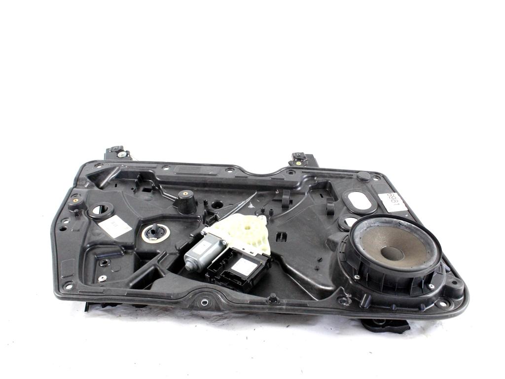 5K0837461D MOTORINO MECCANISMO ALZA-VETRO ALZA-CRISTALLO PORTA ANTERIORE SINISTRA VOLKSWAGEN GOLF 6 1.6 D 77KW AUT 5P (2009) RICAMBIO USATO 5K0959701D 5K0959793