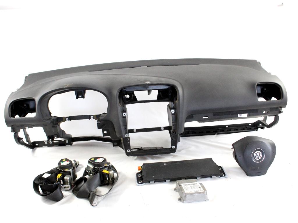 5K0959655 KIT AIRBAG VOLKSWAGEN GOLF 6 1.6 D 77KW AUT 5P (2009) RICAMBIO USATO CON PRETENSIONATORI CINTURE DI SICUREZZA, CENTRALINA AIRBAG, AIRBAG VOLANTE GUIDATORE, AIRBAG PASSEGGERO , CRUSCOTTO 3C8880201L 5K1880841B