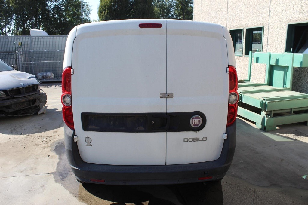 FIAT DOBLO 1.3 D 66KW 5M 2P (2011) RICAMBI IN MAGAZZINO