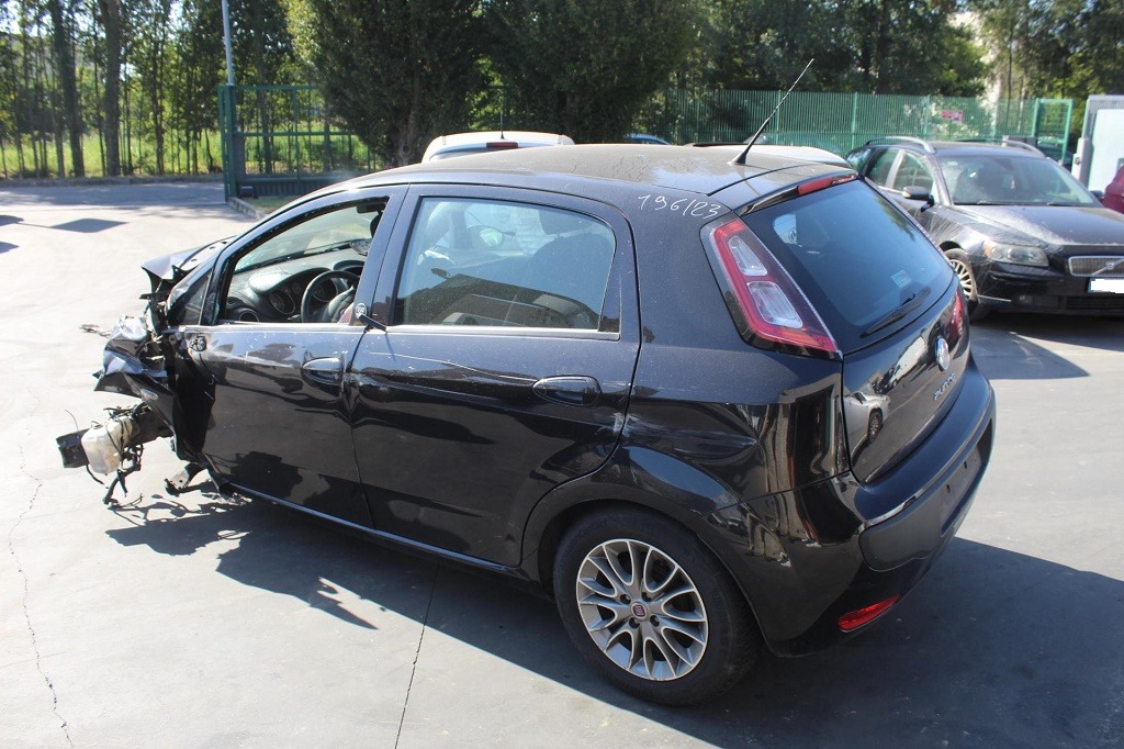 FIAT PUNTO EVO 1.2 B 51KW 5M 5P (2011) RICAMBI IN MAGAZZINO