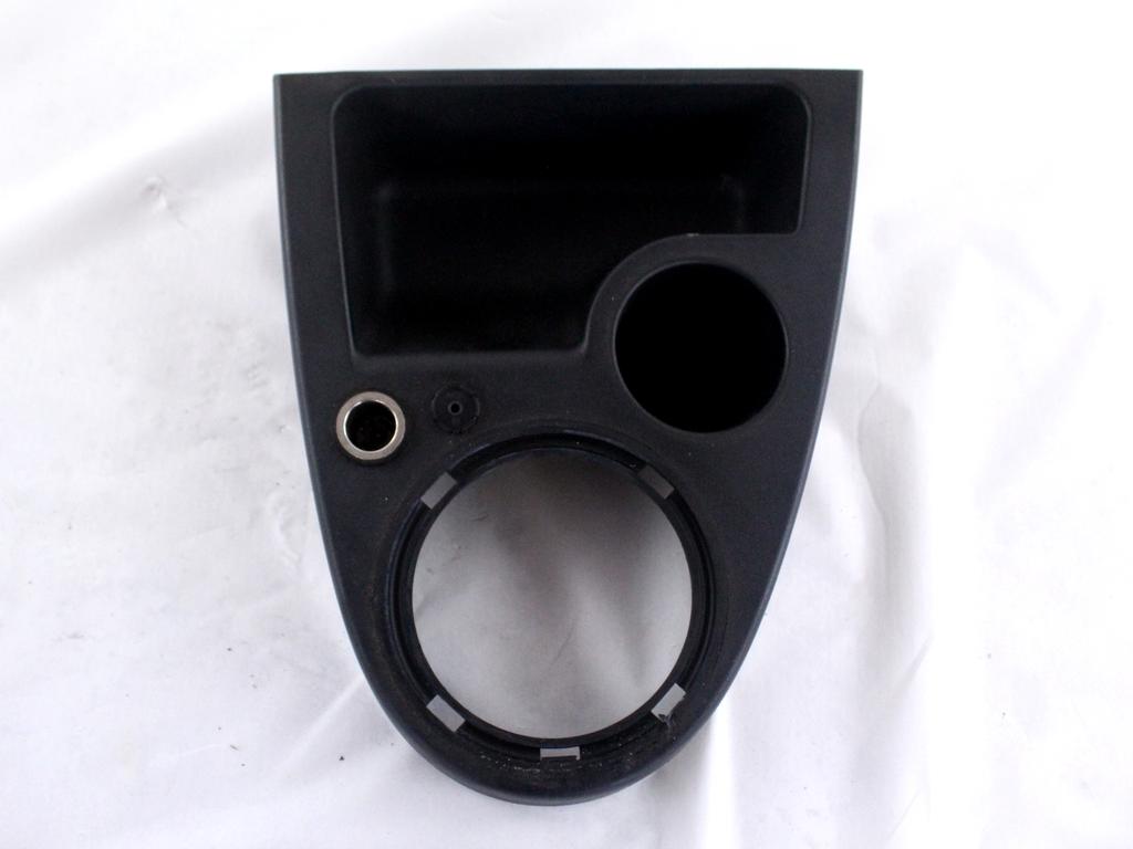 2S61-A044C74 RIVESTIMENTO ANTERIORE TUNNEL CENTRALE FORD FIESTA ST LINE 1.6 D 66KW 5M 3P (2007) RICAMBIO USATO