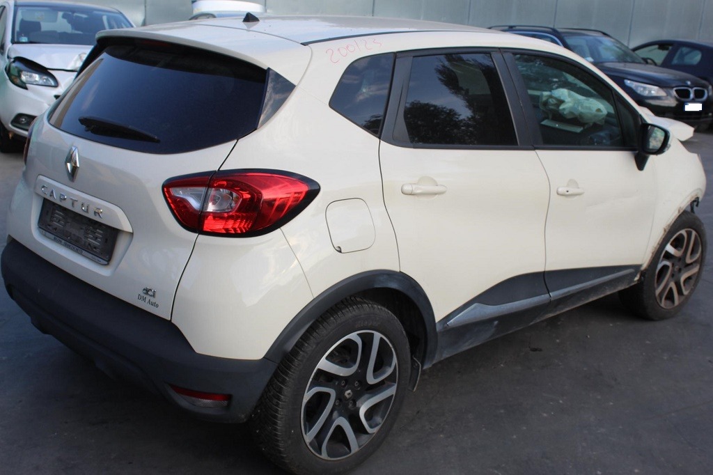 RENAULT CAPTUR 1.5 D 66KW 5M 5P (2014) RICAMBI IN MAGAZZINO