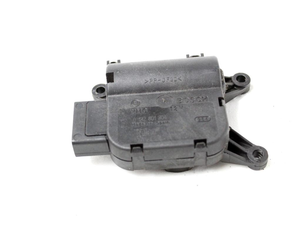 8E1820511E MOTORINO SCATOLA RISCALDAMENTO AUDI A4 SW 1.9 D 96KW 6M 5P (2003) RICAMBIO USATO 0132801304