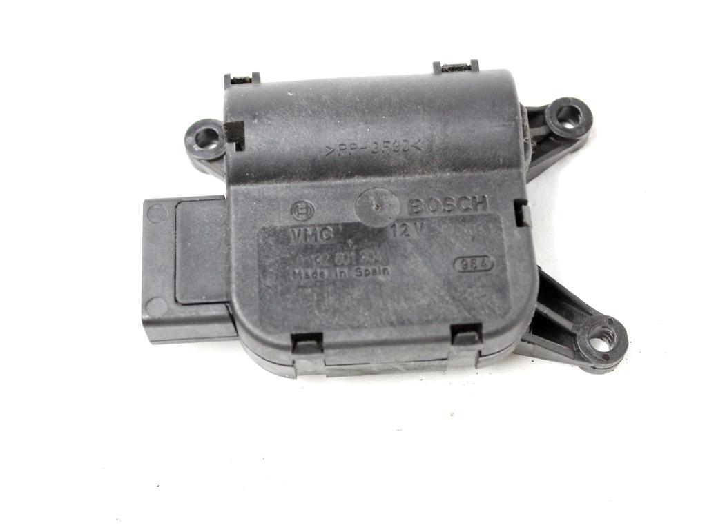 8E1820511E MOTORINO SCATOLA RISCALDAMENTO AUDI A4 SW 1.9 D 96KW 6M 5P (2003) RICAMBIO USATO 0132801304