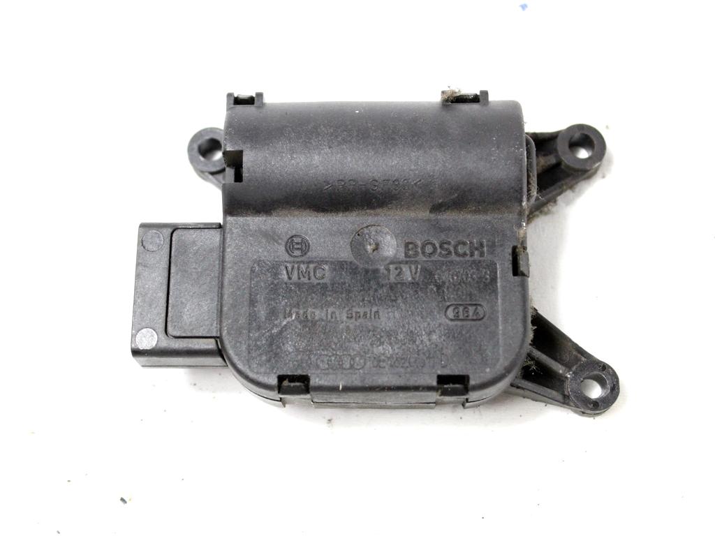 8E1820511D MOTORINO SCATOLA RISCALDAMENTO AUDI A4 SW 1.9 D 96KW 6M 5P (2003) RICAMBIO USATO 0132801305