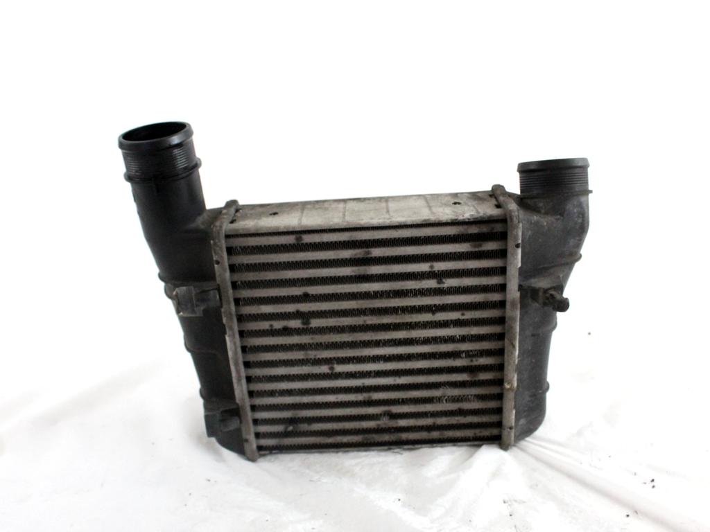 8E0145805S RADIATORE INTERCOOLER SCAMBIATORE ARIA/ARIA AUDI A4 SW 1.9 D 96KW 6M 5P (2003) RICAMBIO USATO