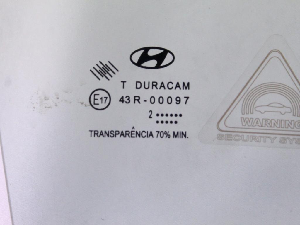 824211J010 VETRO SCENDENTE PORTA ANTERIORE DESTRA HYUNDAI I20 1.2 B 63KW 5M 5P (2012) RICAMBIO USATO