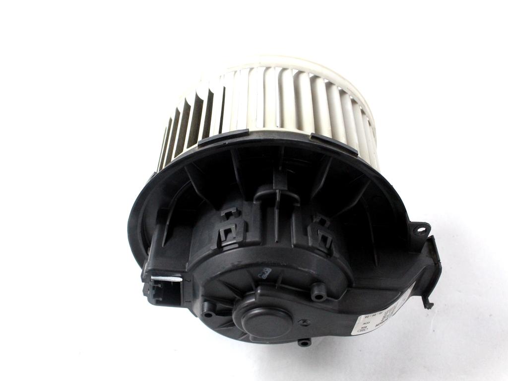 1S1819015D MOTORINO VENTOLA VENTILAZIONE ABITACOLO VOLKSWAGEN UP 1.0 B 44KW AUT 5P (2015) RICAMBIO USATO 0130115563