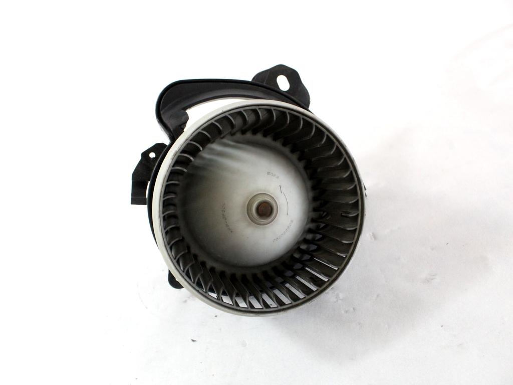 77364953 MOTORINO VENTOLA VENTILAZIONE ABITACOLO FIAT PUNTO EVO 1.4 M 57KW 5M 5P (2014) RICAMBIO USATO