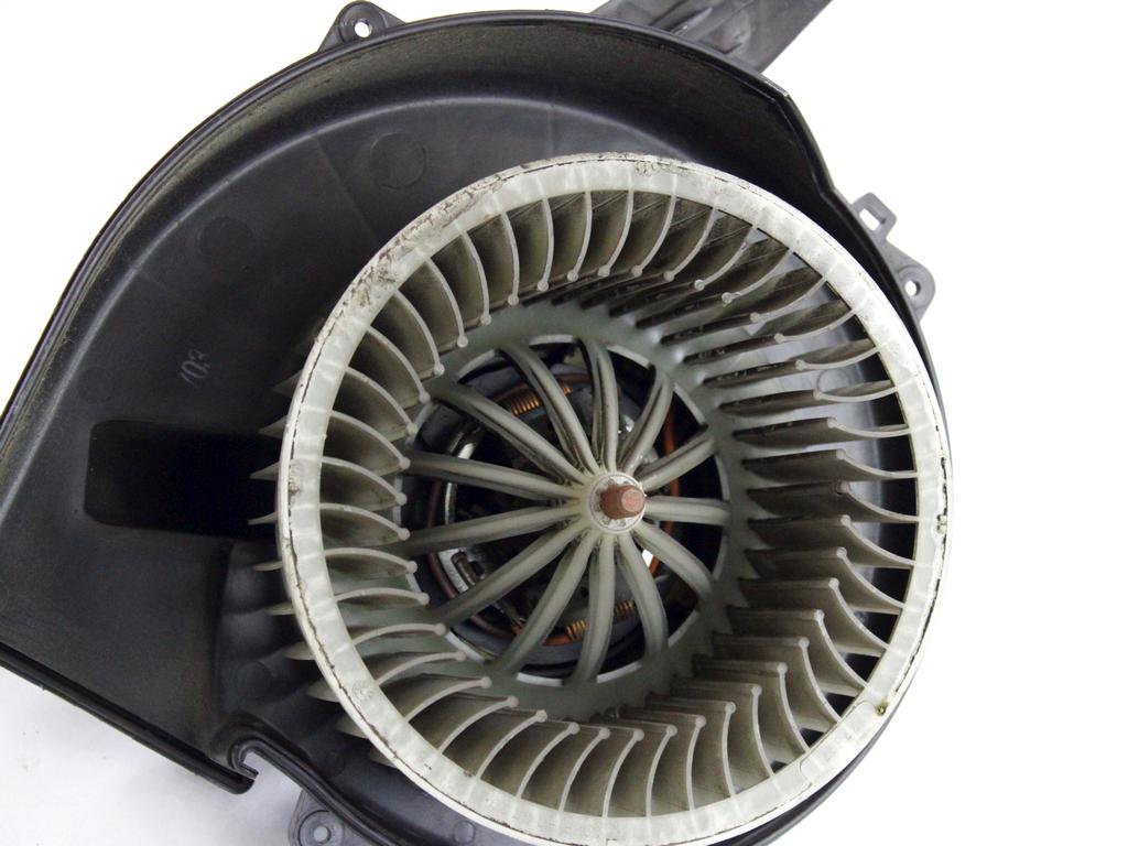 6R1819015A MOTORINO VENTOLA VENTILAZIONE ABITACOLO SKODA ROOMSTER 1.4 B 63KW 5M 5P (2009) RICAMBIO USATO