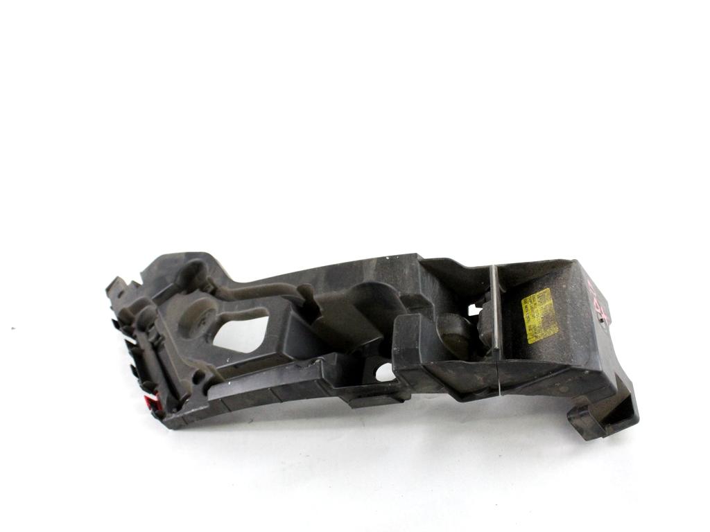 850443332R SUPPORTO PARAURTI POSTERIORE LATO DESTRO RENAULT CLIO SW 1.5 D 55KW 5M 5P (2014) RICAMBIO USATO