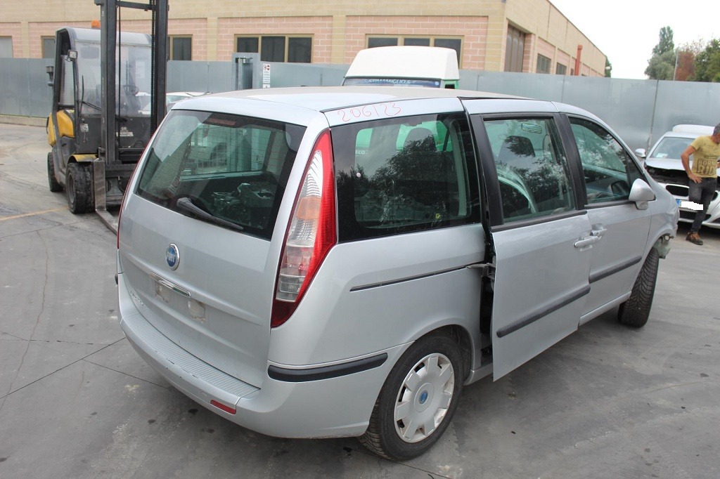 FIAT ULYSSE 2.0 D 88KW 6M 5P (2006) RICAMBI IN MAGAZZINO