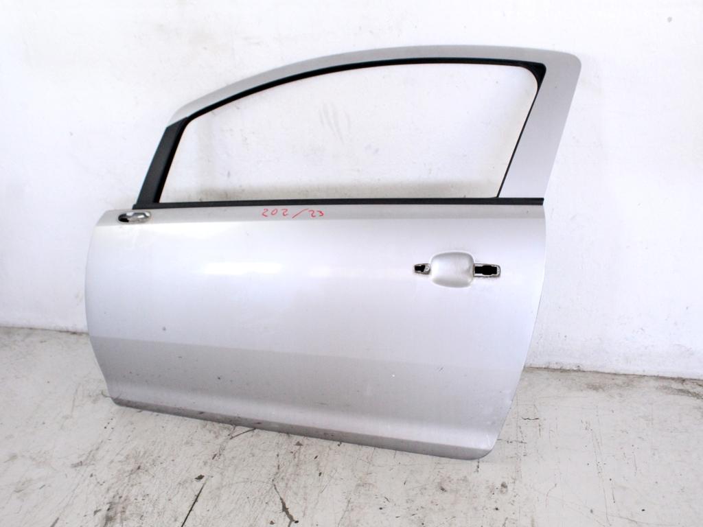 93191126 PORTA ANTERIORE SINISTRA GUIDATORE OPEL CORSA D 1.2 B 59KW 5M 3P (2009) RICAMBIO USATO LEGGERMENTE STRISCIATA