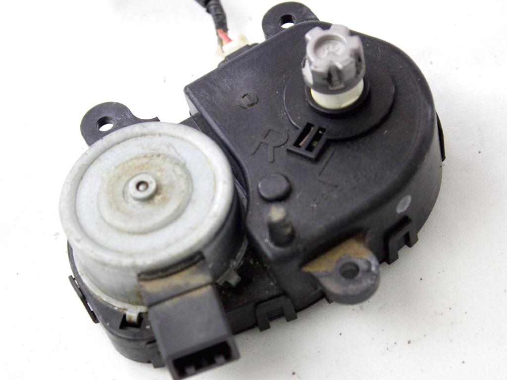 85663-50010 CENTRALINA FARO XENON ANTERIORE DESTRO LEXUS IS II E2 220D 2.2 D 130KW 6M 5P (2006) RICAMBIO USATO