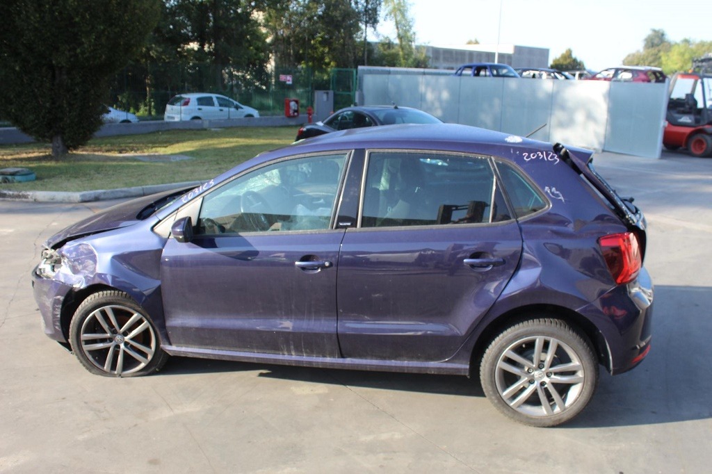 VOLKSWAGEN POLO 1.0 B 55KW 5M 5P (2016) RICAMBI IN MAGAZZINO