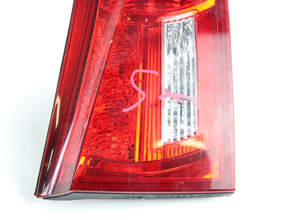 8159153071 FARO FANALE POSTERIORE SINISTRO PARTE INTERNA LEXUS IS II E2 220D 2.2D 130KW 6M 5P (2006) RICAMBIO USATO