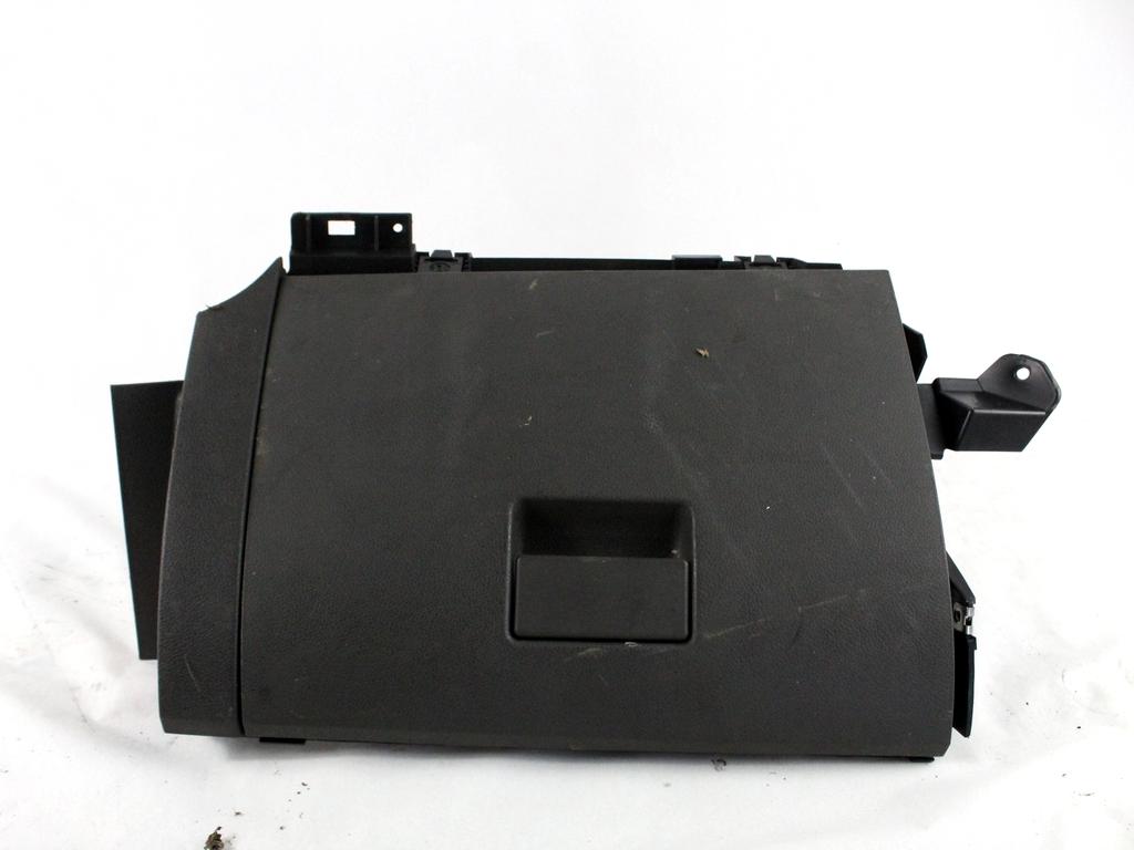 3M51-R06044-ALW CASSETTO PORTAOOGGETTI CRUSCOTTO LATO DESTRO FORD KUGA 2.0 D 103KW 6M 5P (2012) RICAMBIO USATO