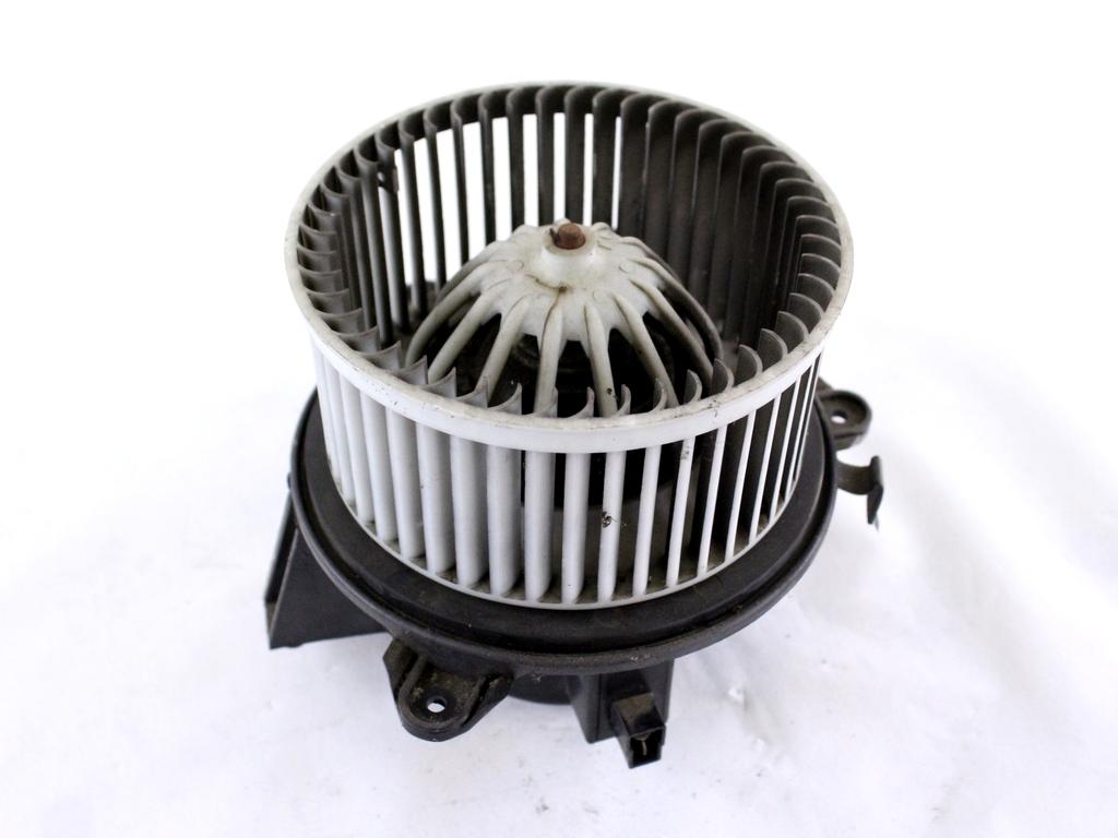 71735484 MOTORINO VENTOLA VENTILAZIONE ABITACOLO FIAT PUNTO 1.3 D 51KW 5M 5P (2005) RICAMBIO USATO