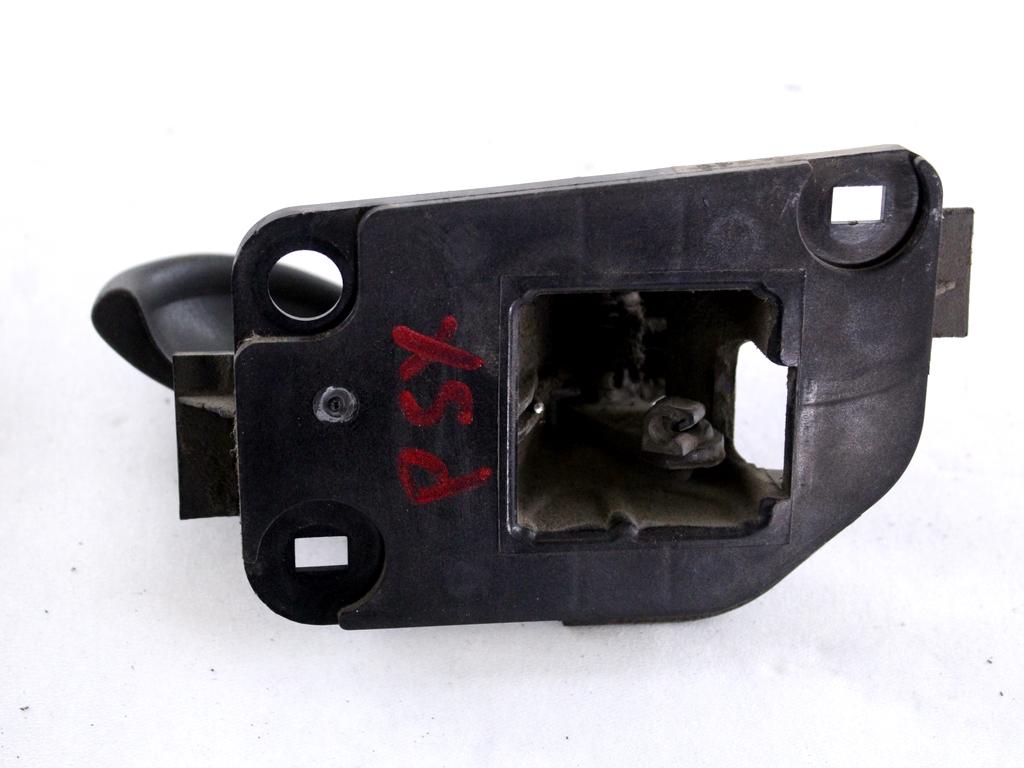 735268773 MANIGLIA INTERNA PORTA POSTERIORE SINISTRA FIAT PUNTO 1.3 D 51KW 5M 5P (2005) RICAMBIO USATO