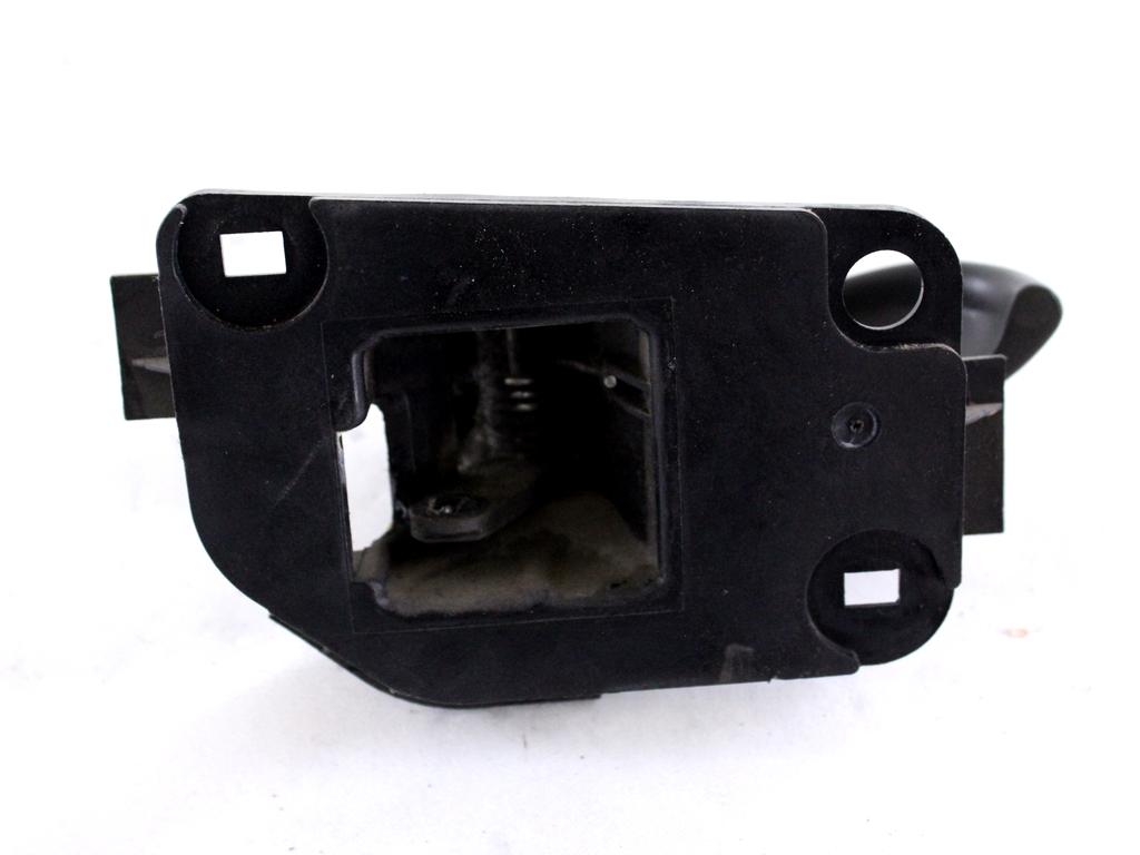 735267590 MANIGLIA INTERNA PORTA ANTERIORE DESTRA FIAT PUNTO 1.3 D 51KW 5M 5P (2005) RICAMBIO USATO