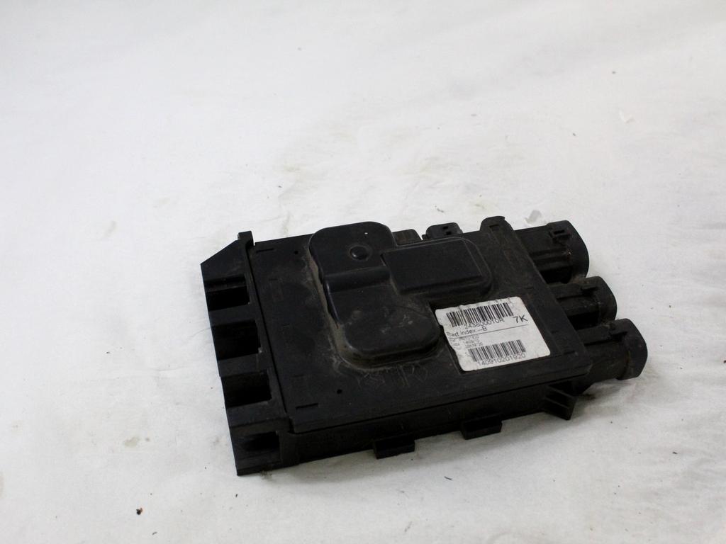 243800010R CENTRALINA BATTERIA RENAULT MEGANE 3 SW 1.6 G 81KW 6M 5P (2010) RICAMBIO USATO