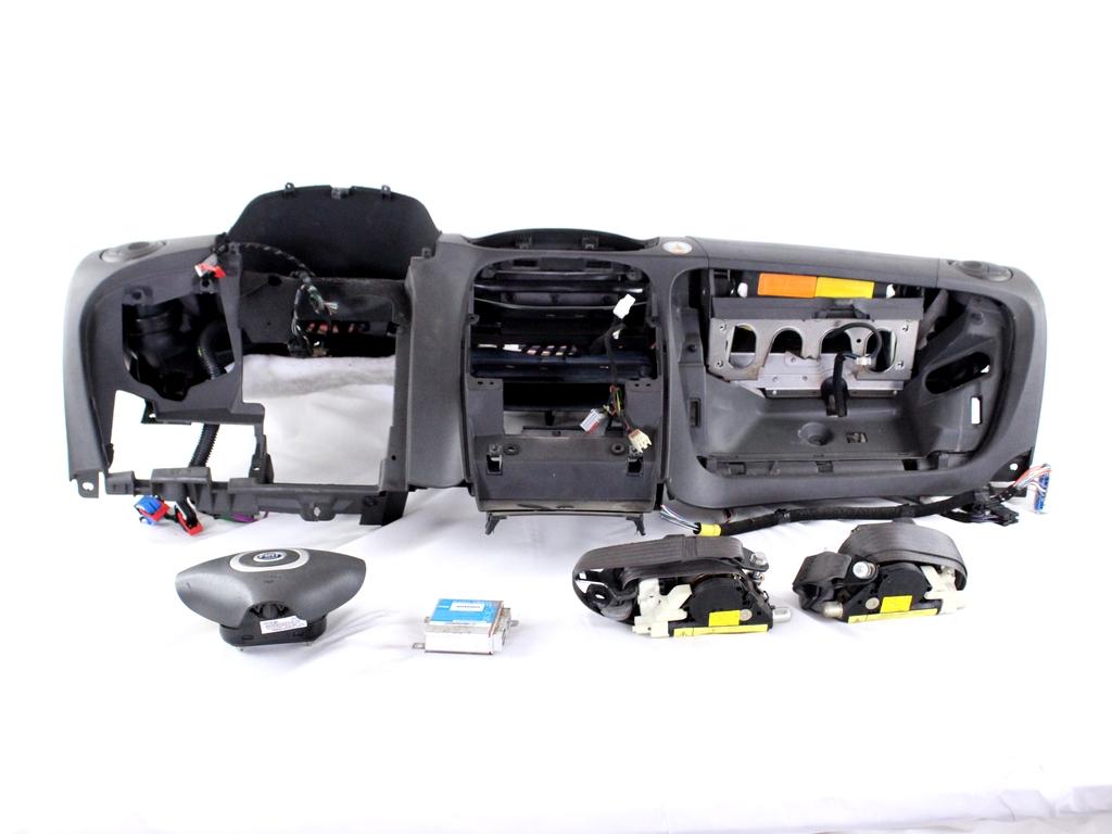 51719092 KIT AIRBAG FIAT PUNTO 1.3 D 51KW 5M 5P (2005) RICAMBIO USATO CON CENTRALINA AIRBAG, AIRBAG VOLANTE, AIRBAG PASSEGGERO, PRETENSIONATORI CINTURE DI SICUREZZA, CRUSCOTTO