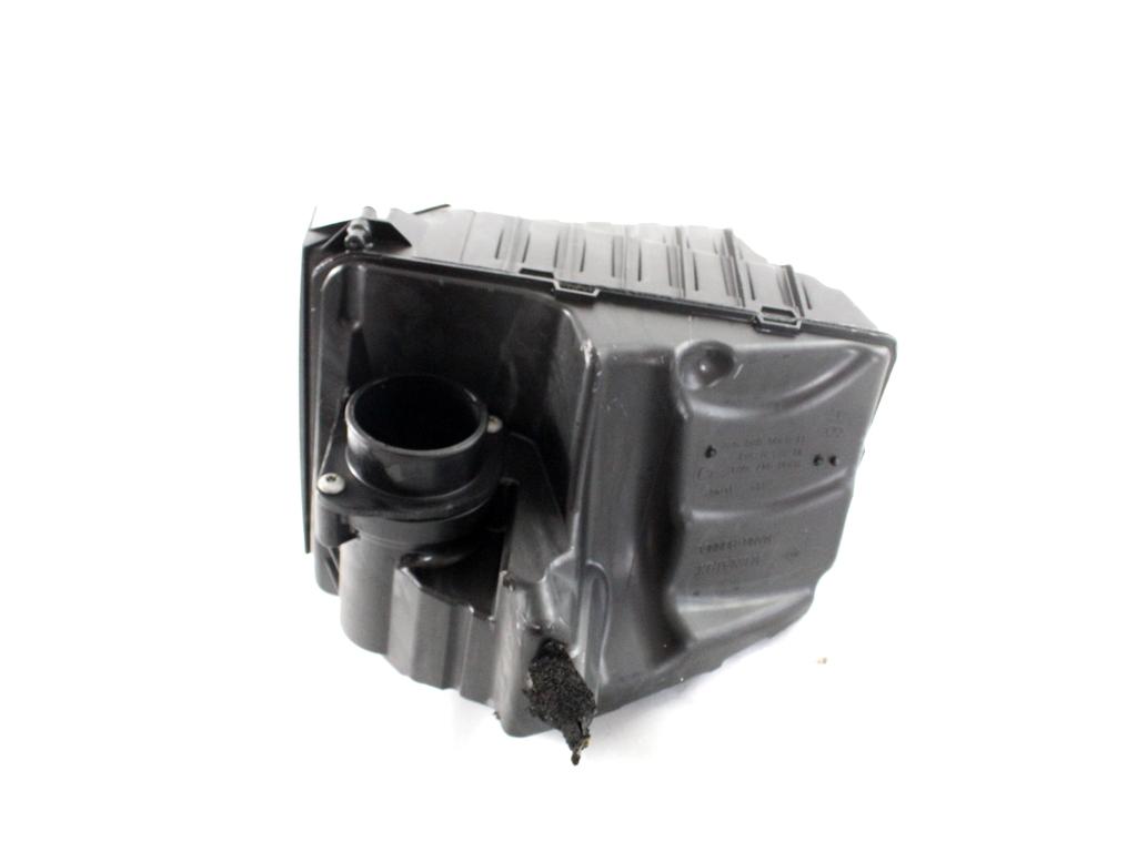 8200947663 SCATOLA FILTRO ARIA RENAULT MEGANE 3 SW 1.6 G 81KW 6M 5P (2010) RICAMBIO USATO 8200820922