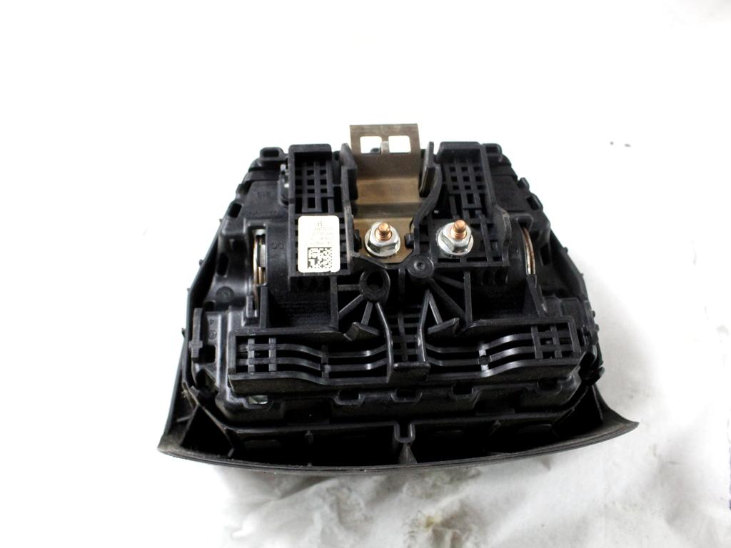 285585226R KIT AIRBAG RENAULT MEGANE 3 SW 1.6 G 81KW 6M 5P (2010) RICAMBIO USATO CON PRETENSIONATORI CINTURE DI SICUREZZA, CENTRALINA AIRBAG, AIRBAG VOLANTE GUIDATORE, AIRBAG PASSEGGERO, CRUSCOTTO 28.4100-2800.3 985100007R 985250003R