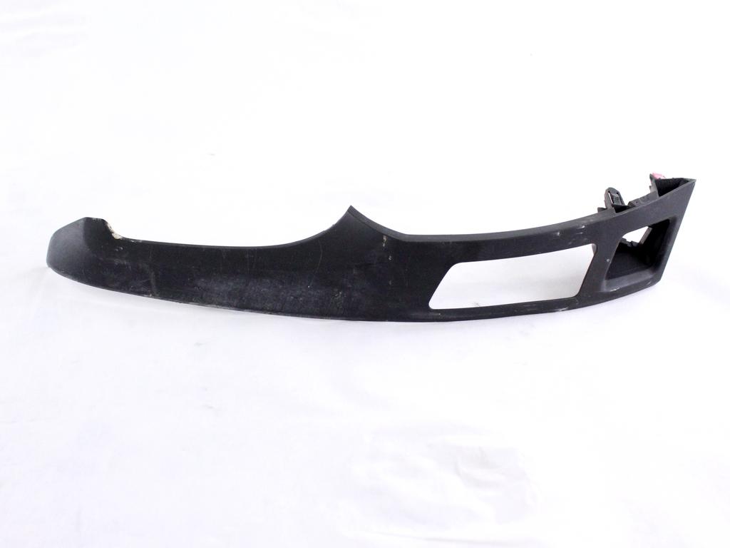 55436-0D020 MASCHERINA RIVESTIMENTO CRUSCOTTO CENTRALE LATO SINISTRO TOYOTA YARIS 1.0 B 51KW 5M 5P (2009) RICAMBIO USATO