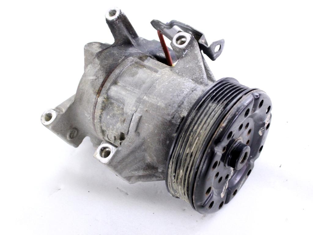 8831002390 COMPRESSORE CLIMATIZZATORE CLIMA A/C TOYOTA YARIS 1.0 B 51KW 5M 5P (2009) RICAMBIO USATO GE447260-2332