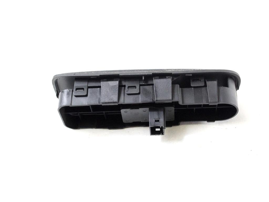 96639377ZD COMANDO INTERRUTTORE ALZA-VETRO ALZA-CRISTALLO PORTA ANTERIORE DESTRA CITROEN C4 PICASSO 1.6 D 80KW AUT 5P (2008) RICAMBIO USATO