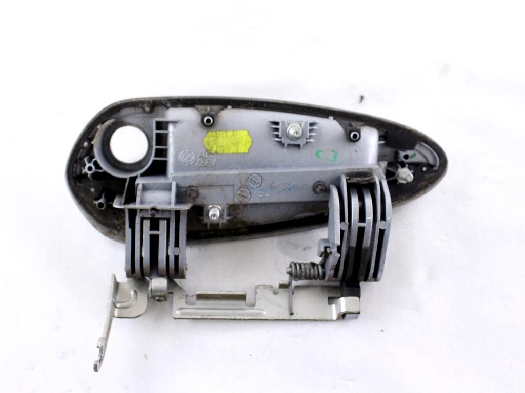 735470863 MANIGLIA ESTERNA PORTA ANTERIORE DESTRA FIAT GRANDE PUNTO 1.3 D 55KW 5M 5P (2008) RICAMBIO USATO