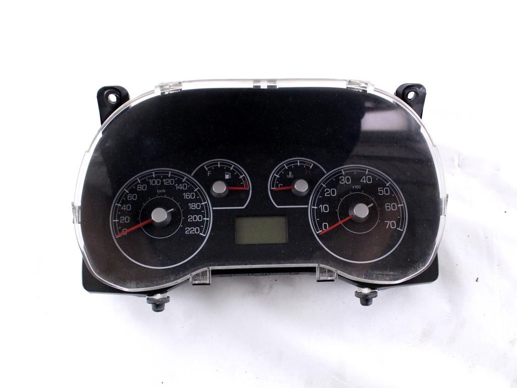 51803089 QUADRO STRUMENTI CONTACHILOMETRI FIAT GRANDE PUNTO 1.3 D 55KW 5M 5P (2008) RICAMBIO USATO