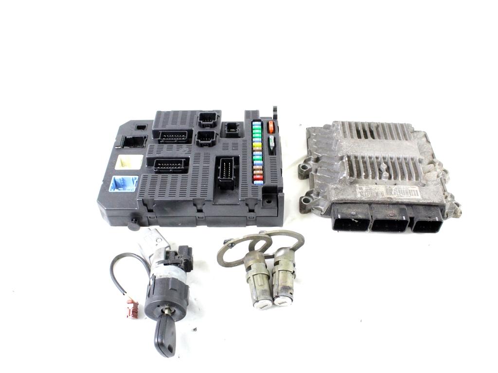 9663384280 KIT ACCENSIONE AVVIAMENTO FIAT ULYSSE 2.0 D 88KW 6M 5P (2006) RICAMBIO USATO CON CENTRALINA MOTORE, BLOCCHETTI ACCENSIONE APERTURA CON CHIAVE 9655534080 9658539680 9659285280